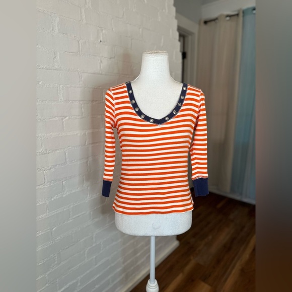 Curve Y2K Orange Striped Sweater with Grommet Neckline - Picture 1 of 6